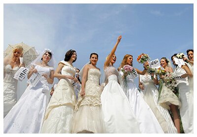 Обзор свадебных салонов Бяла-Подляски: контакты, ассортимент